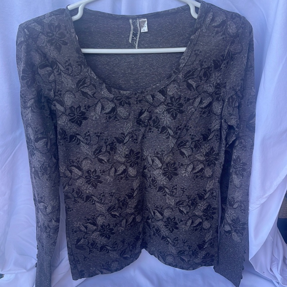 Beige and brown, long sleeve lightweight shirt Sz L